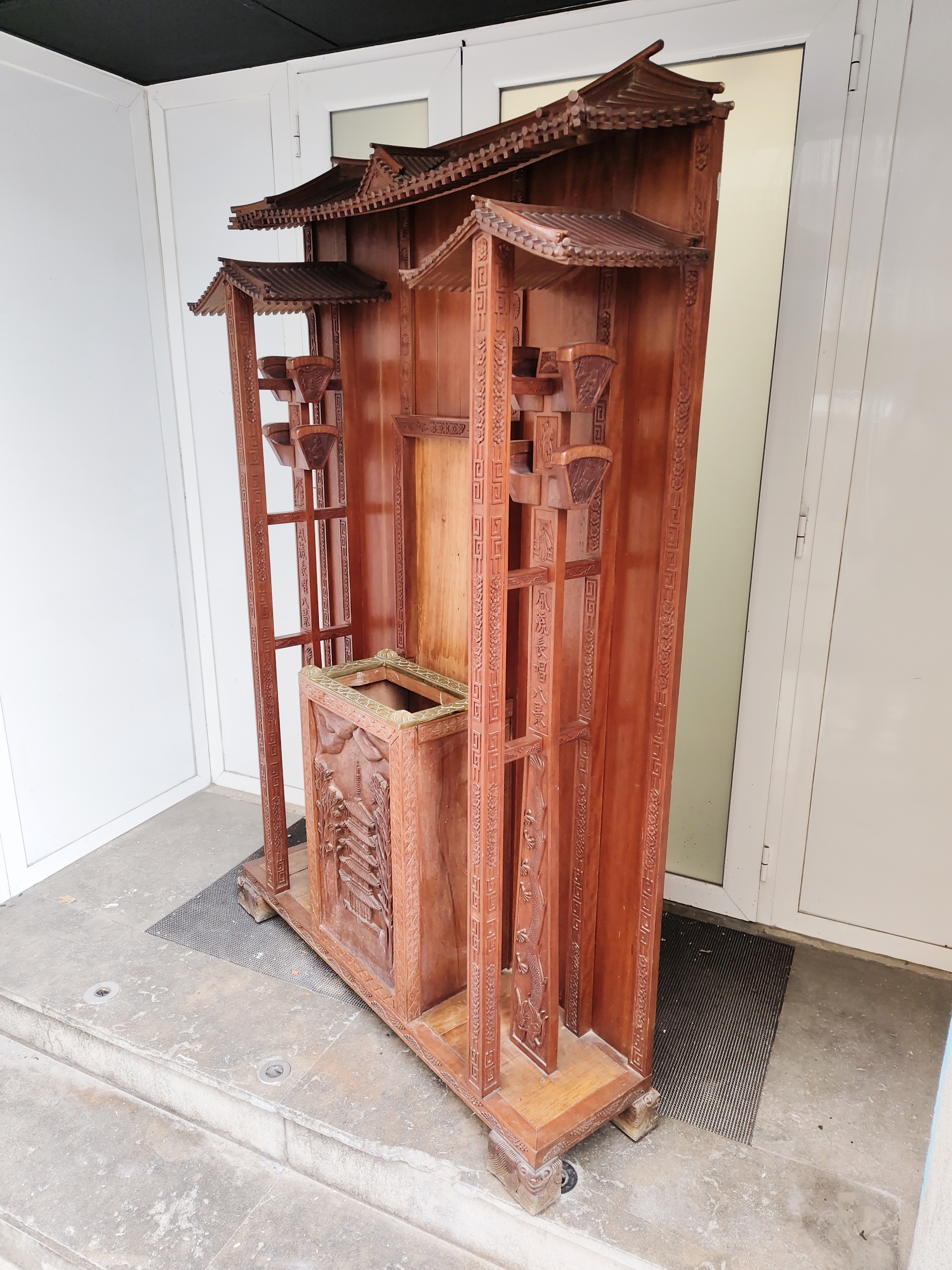 altar buda religion china cajon incienso 31.4x15.5 madera 189x123x31 1u